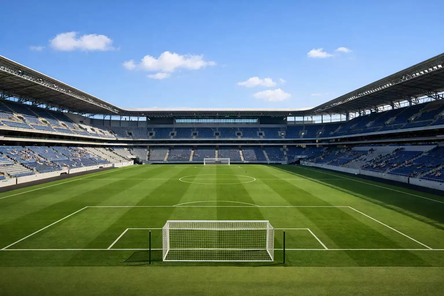 Vista panor&aacute;mica de un estadio de f&uacute;tbol profesional en Espa&ntilde;a